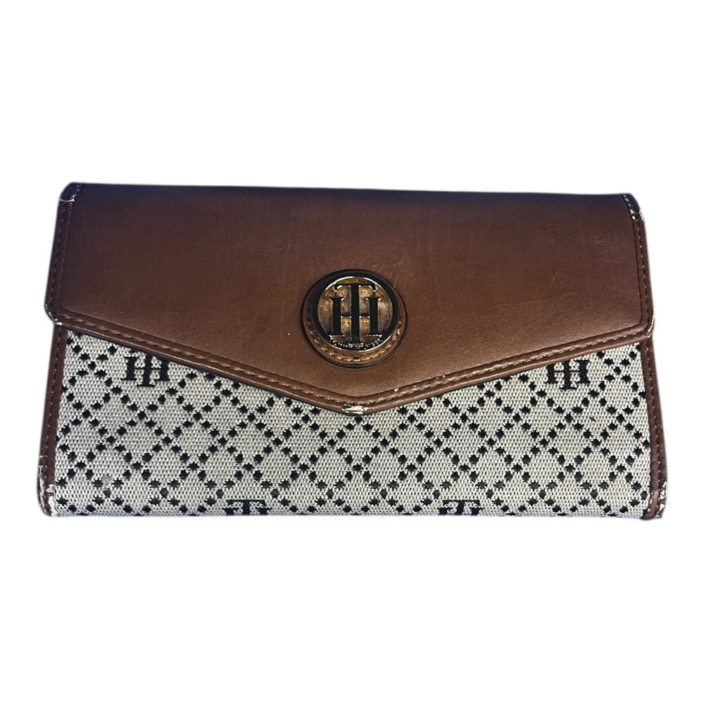 Tommy Hilfiger Brown and White Women's Clutch - Picture 2 of 8